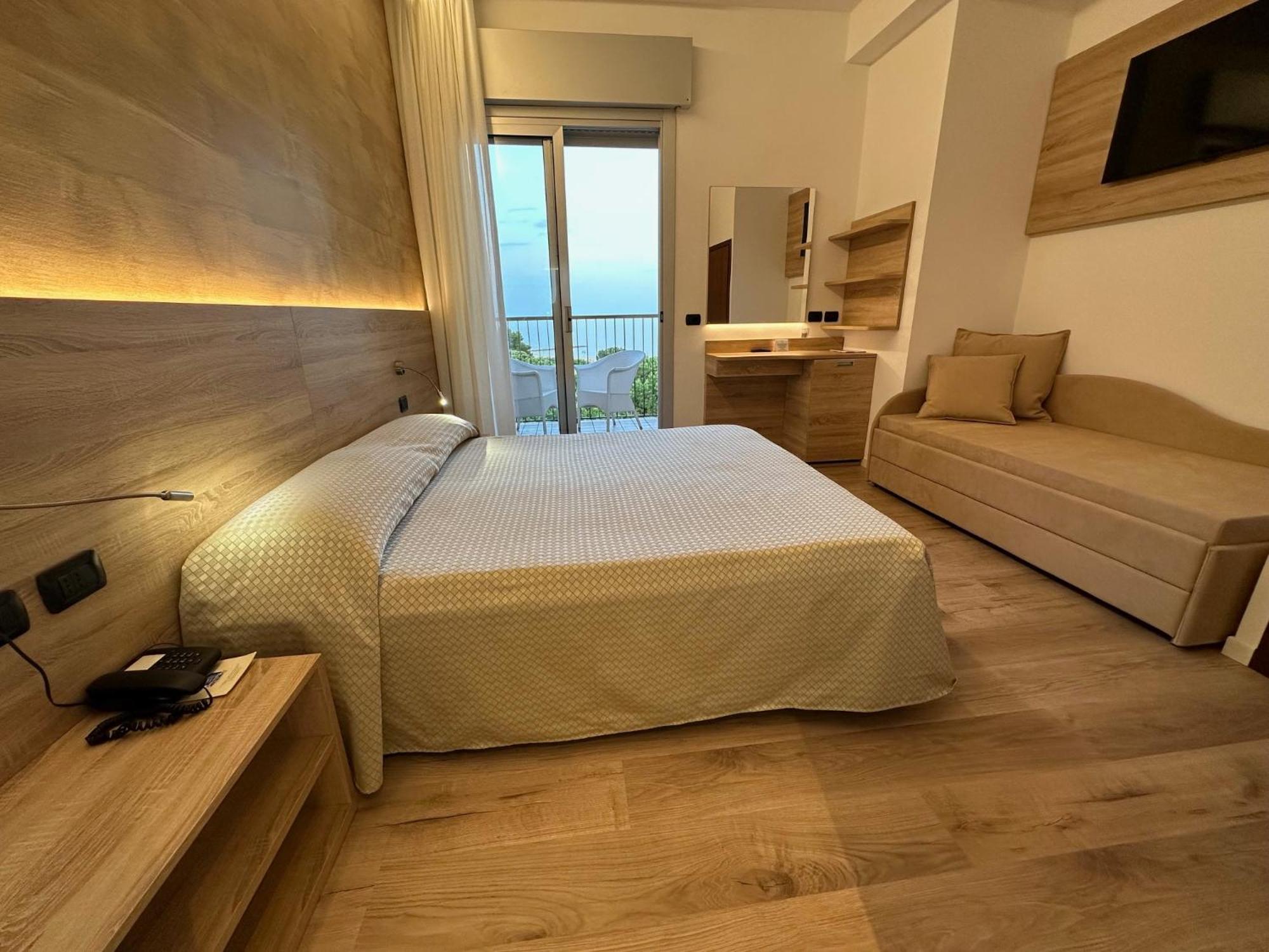 Hotel Beau Rivage Pineta Lido di Jesolo Værelse billede
